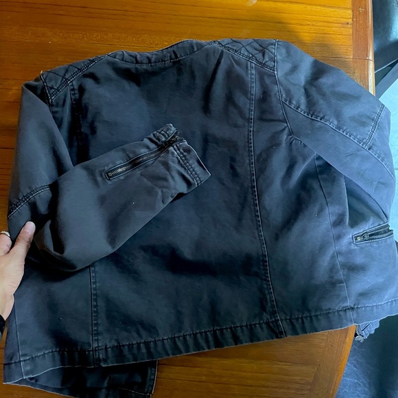 Gap Jacket - Picture 3 of 3